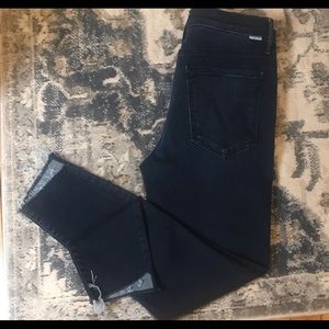MOTHER  jeans Stunner zip ankle step fray. Size 30